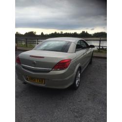 Vauxhall Astra twin top diesel