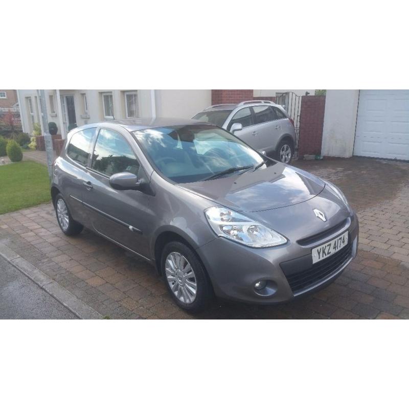 2010 RENAULT CLIO 1.2, ONLY 50K, JUST SERVICED FOR SALE, EXCELLENT CONDITION!