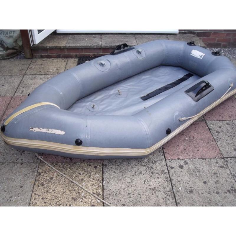 AVON REDSTART 8FT INFLATABLE DINGHY DINGY BOAT WITH NEW TYPE VALVES AND BAG VERY LIGHT WEIGHT