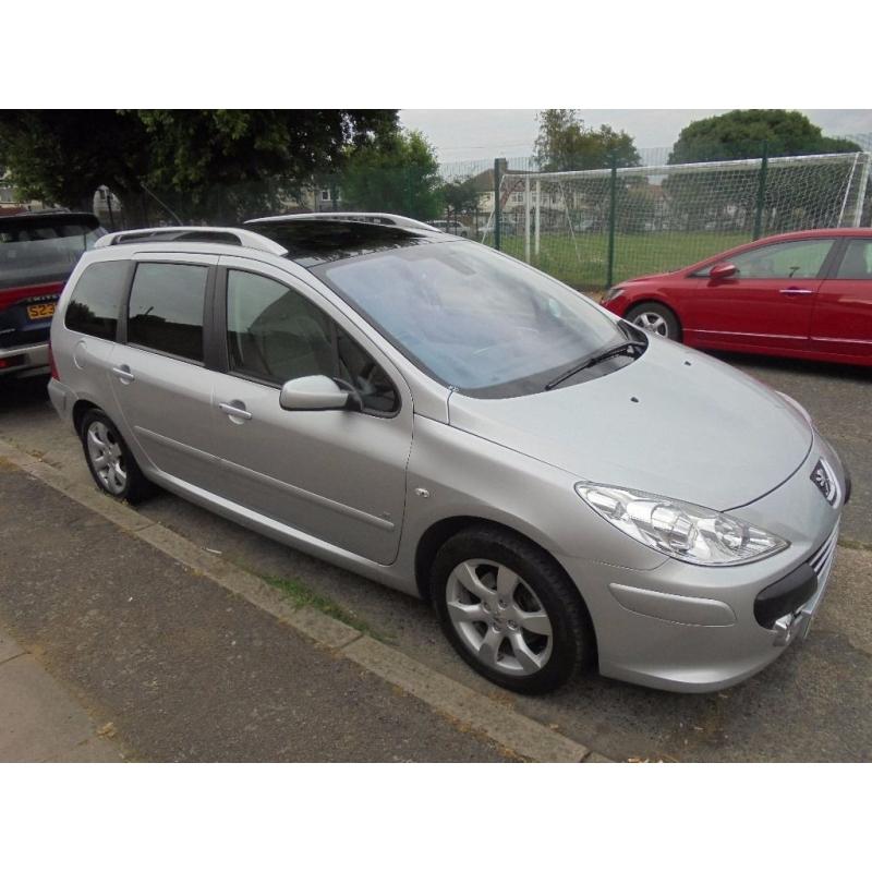 Peugeot 307 SW 1.6 HDi SE 7 Seater 2007 (07)