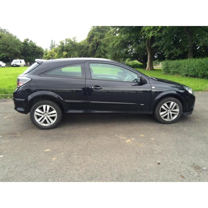 Vauxhall/Opel Astra 1.8SRi 140 3-Door 2009 Model