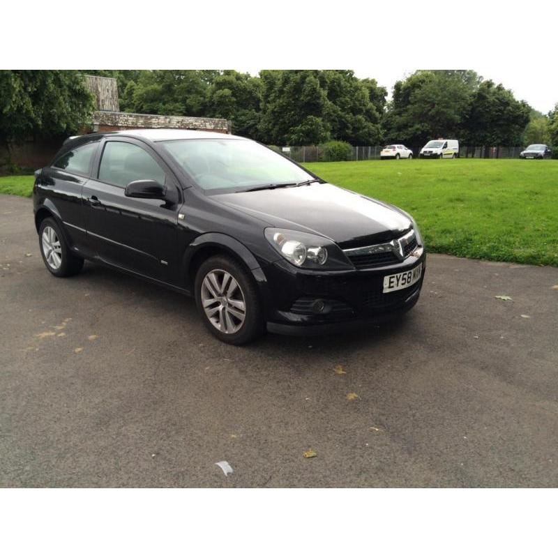 Vauxhall/Opel Astra 1.8SRi 140 3-Door 2009 Model