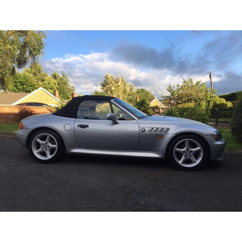 BMW Z3 WIDEBODY 2.8 full years MOT