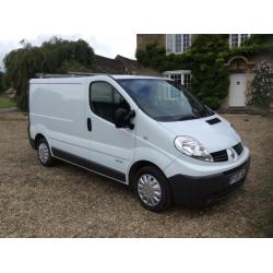 Renault Trafic 2.0TD SL27dCi 115