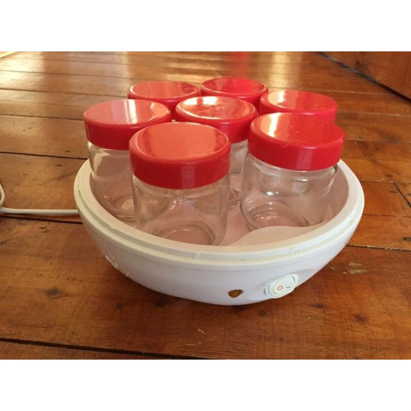 Yogurt maker, used