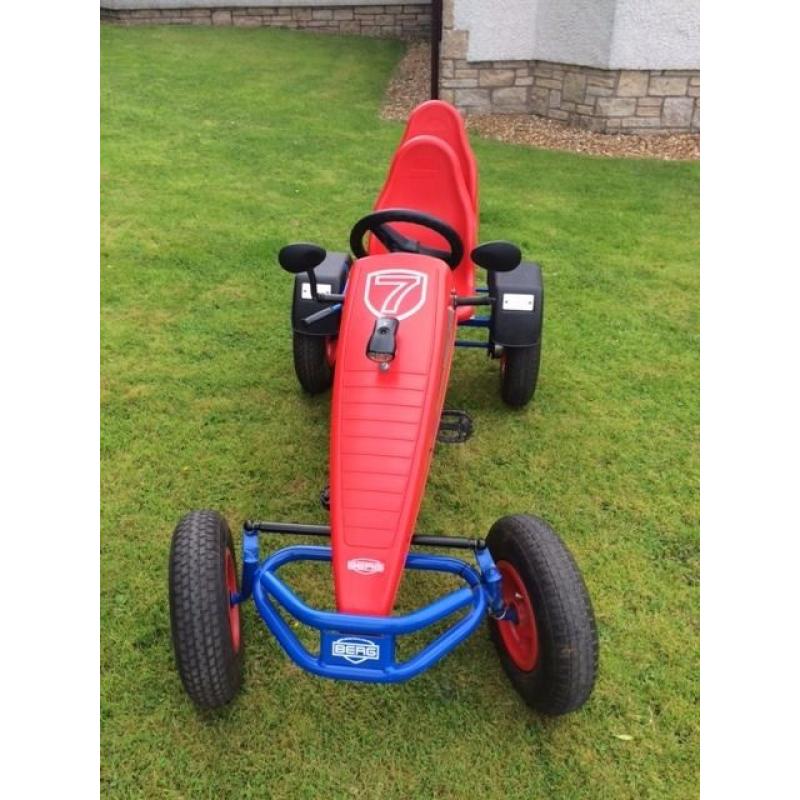 Berg Go Kart with removable rear seat, excellent condition.