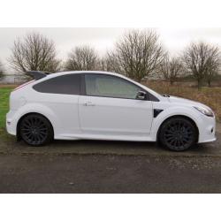 !!ICE WHITE!! 2009 FORD FOCUS RS / 12 MONTHS MOT / FULL SERVCE HISTORY / SAT NAV / RECARO SEATS