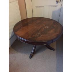 Pretty vintage round coffee table - ideal up cycling project!