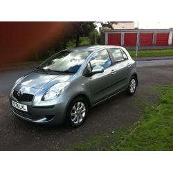 Toyota Yaris 2007 1.3 VVT-i Zinc 32,500 Miles, 5dr, 1 Lady Owner, Full Service History