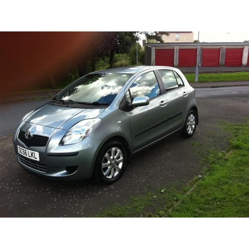 Toyota Yaris 2007 1.3 VVT-i Zinc 32,500 Miles, 5dr, 1 Lady Owner, Full Service History