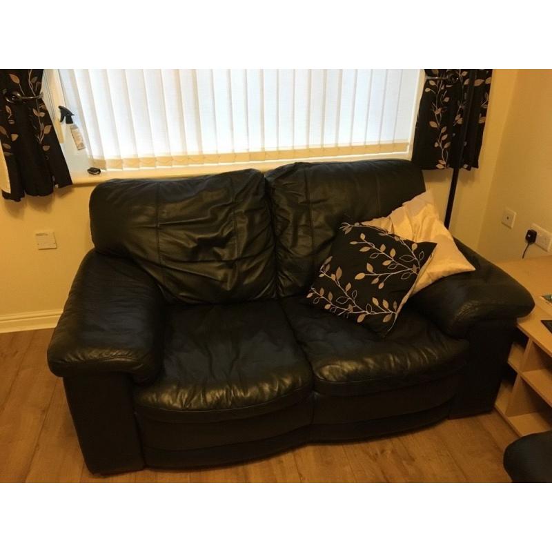 3 seater & 2 seater black leather sofa