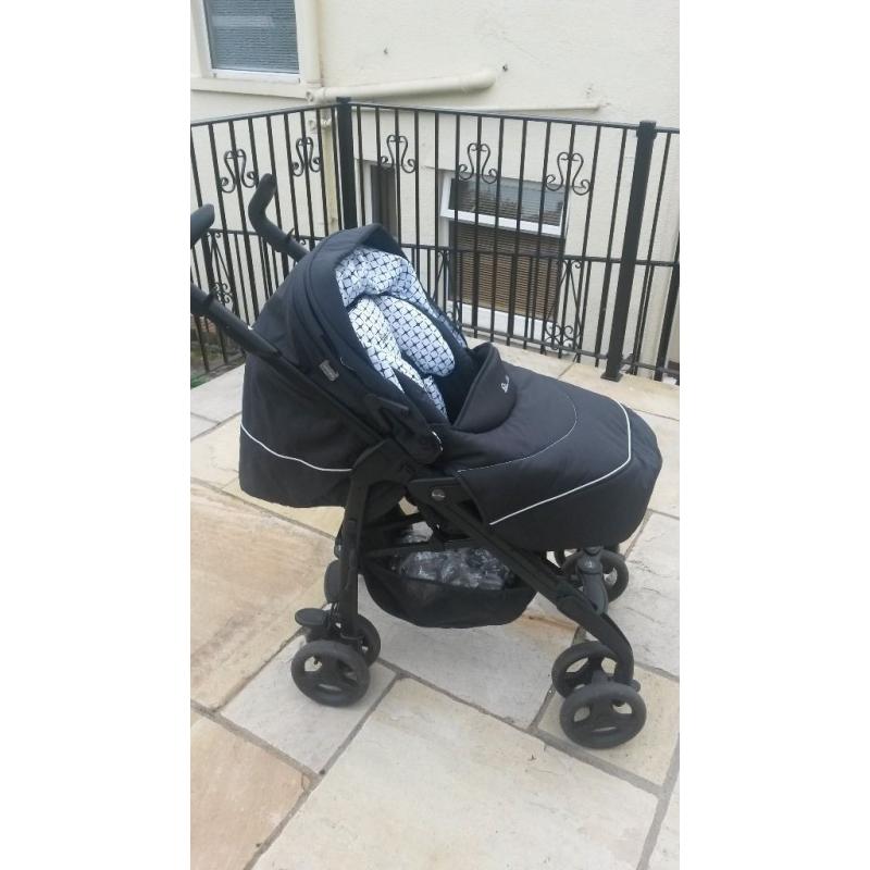 Silvercross 3d travel system, pram push chair and car seat