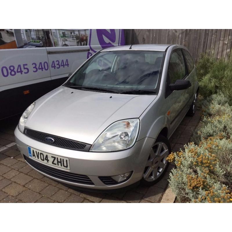 FORD FIESTA 1.4 petrol FINESSE 3dr SILVER 2004 114.000 milage manual