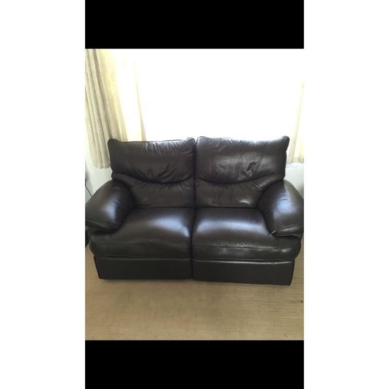 Brown 3 piece leather suite