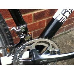 Kinesis cyclocross bike high spec Ultegra 105