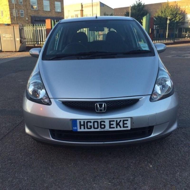 Honda jazz 2006 petrol full -service 1.4 semi_auto