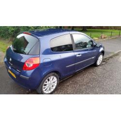 BLUE RENAULT CLIO FOR SALE