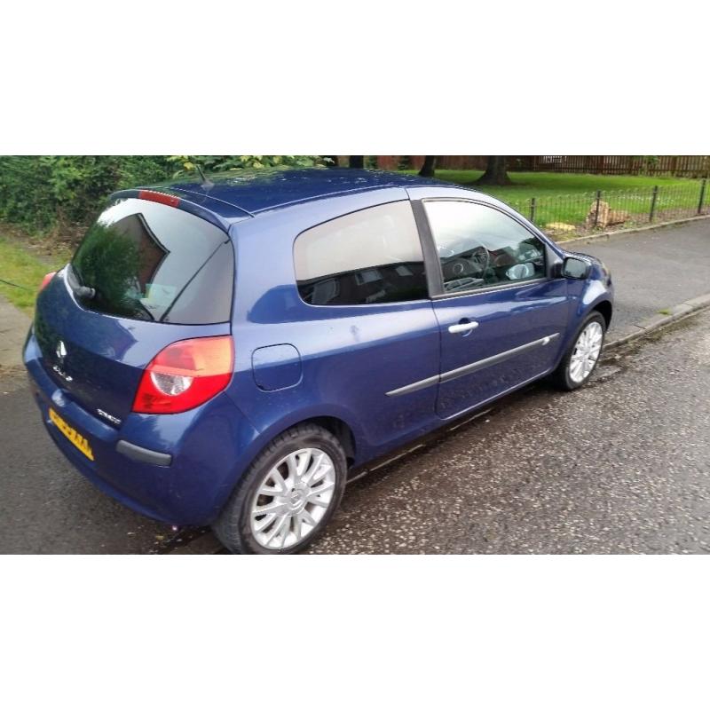 BLUE RENAULT CLIO FOR SALE