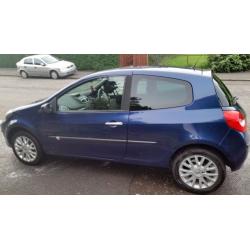 BLUE RENAULT CLIO FOR SALE