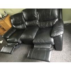 Three seater recliner