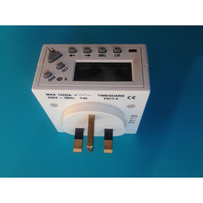 Timeguard TG77 Compact Digital Electronic Plug In Time Switch 24 Hr 7 Day Timer