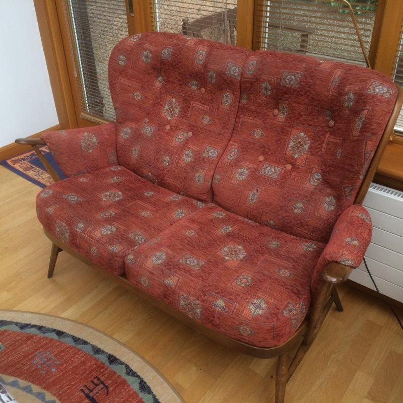 Ercol 3 Piece Suite in Golden Dawn Wood - Excellent Condition