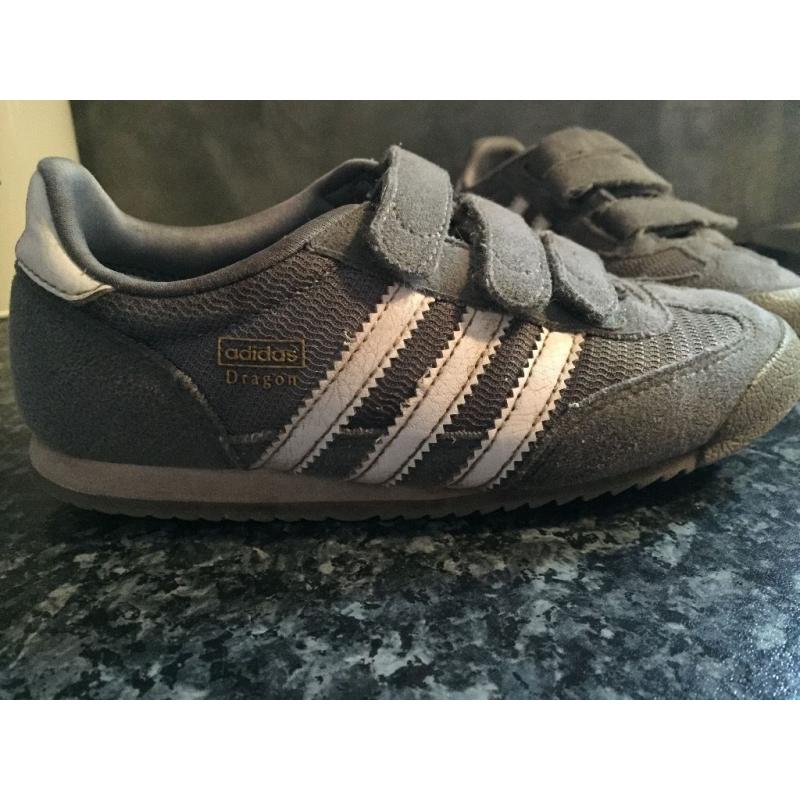 Boys Adidas Gazelle Trainers-Size 12