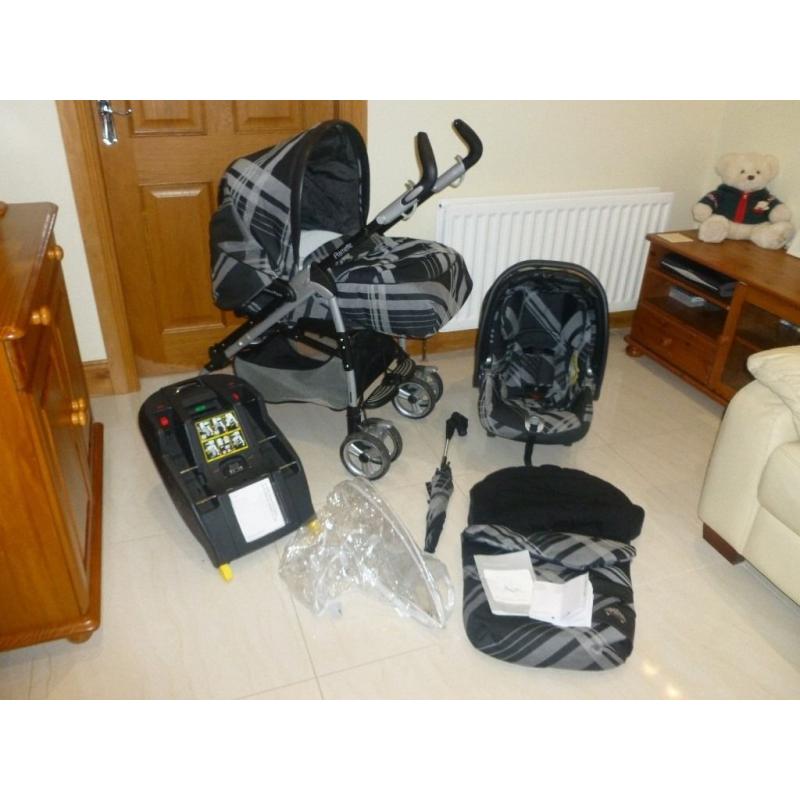 Mamas and Papas Pliko Pramette Travel System in Couture Black incl ISOFIX base (V. GOOD CONDITION)