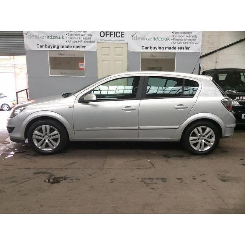 Vauxhall Astra 1.6 i 16v SXi 5dr LOW MILEAGE, ALLOYS, SILVER,