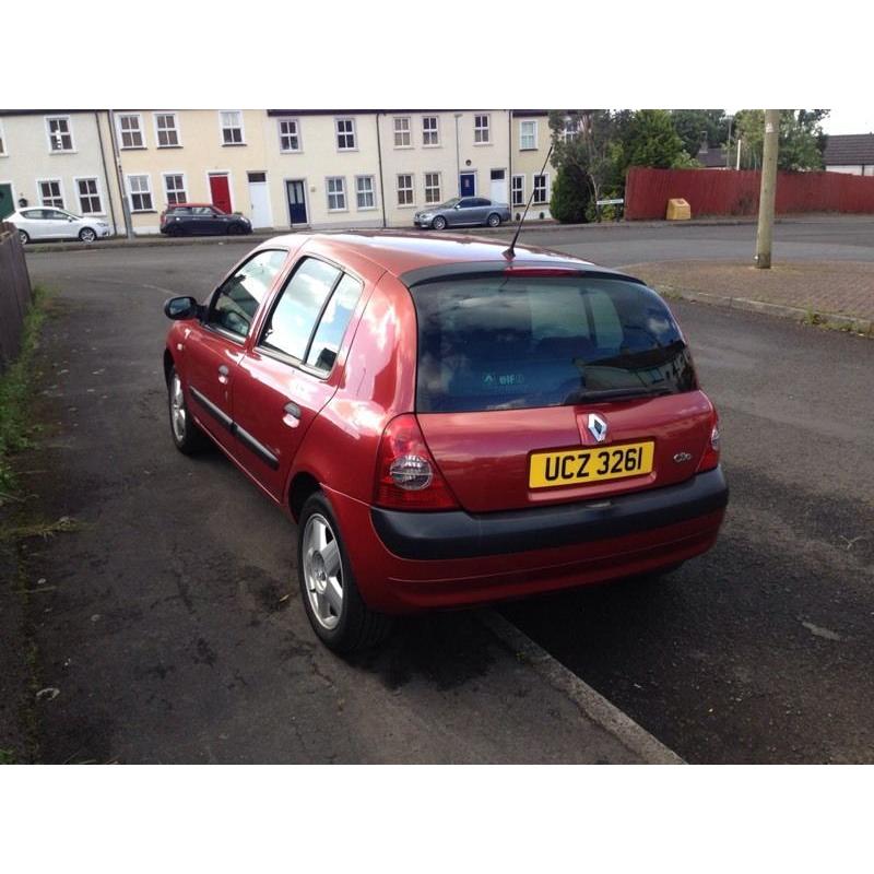 03 clio 1.2 long mot