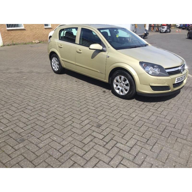 Vauxaull Astra 1.6 manual clean in and out