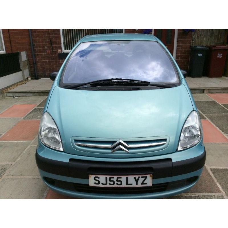 2005 05 Citroen xsara Picasso 5 door hatchback blue nice family car