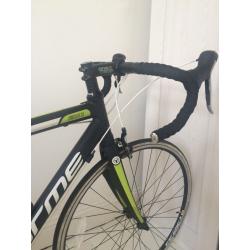 Uni sex road bike for sale