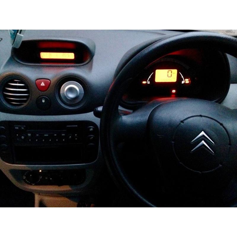 Citroen C3 LX, Full service history, Diesel motor, Low consumption, Kept in private garage.