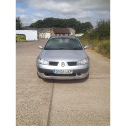 RENAULT MEGANE 1.6 5dr 2005(05)