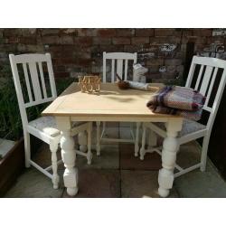 Shabby chic chunky oak table