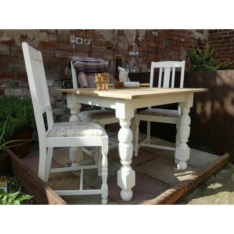 Shabby chic chunky oak table