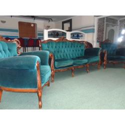 SOFA SET THREE SEATER & TWO SINGLE ARMCHAIRS WOOD ARMREST & BASE COMFY MOVING HOUSE ECCLES M30 0WA