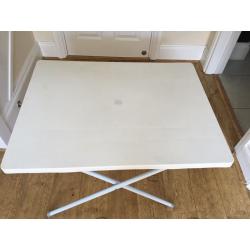 White plastic table