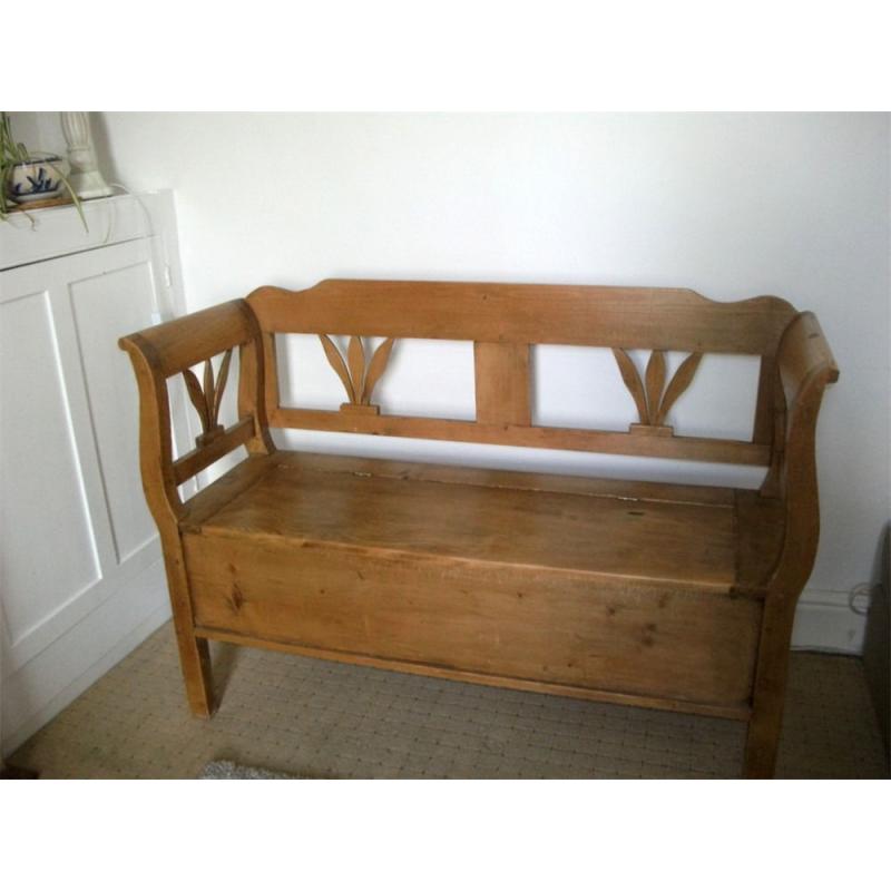 Lovely Pine Monk's Settle Storage Box Bench Seat, lift up seat lid; 130 cm