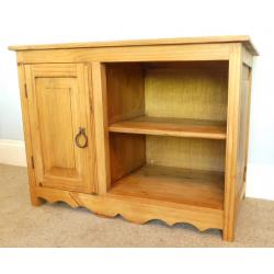 Mexican Pine Unit with attractive details One cupboard and one shelf