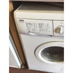 Washing machine / tumble all in one