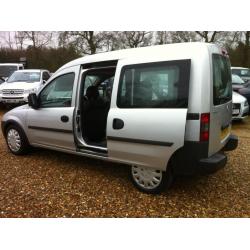 Vauxhall Combo Tour 1.4i 1700 5dr (silver) 2008