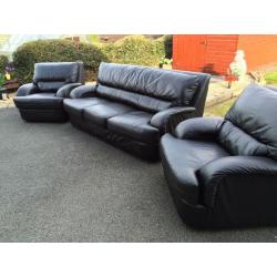 BLACK / LEATHER / 3+1+1 / SOFAS