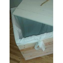 Beautiful hand made chic pallet wood laundry basket with castors