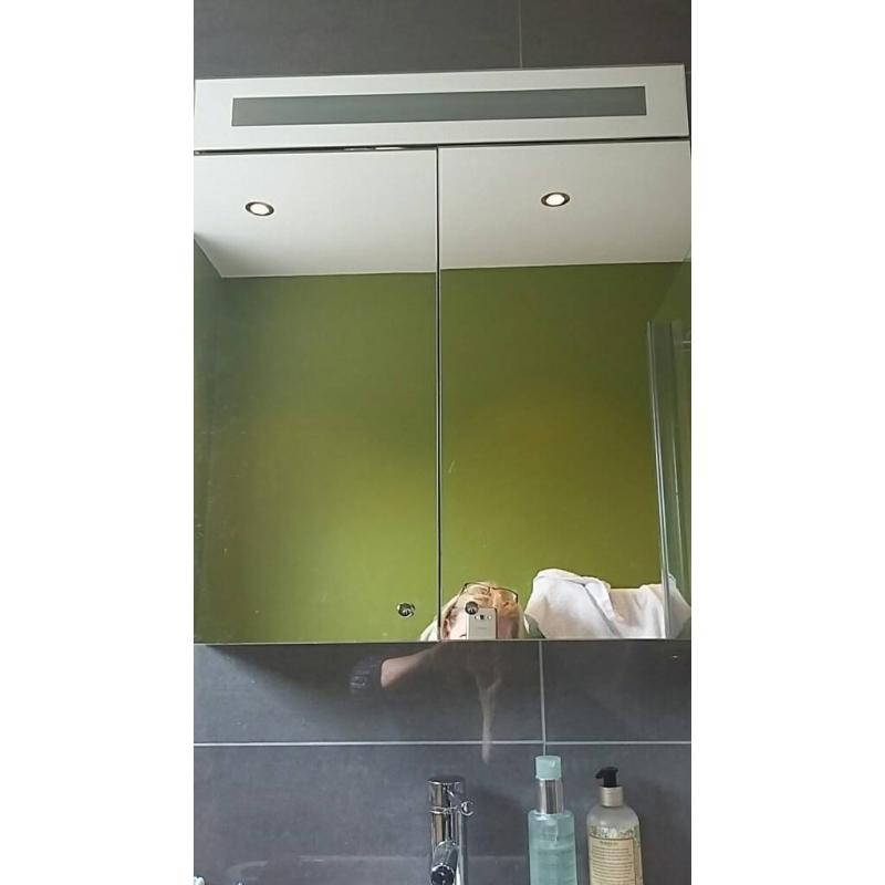 New Mirrored bathroom cabinet with lights