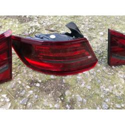 AUDI A3 8V HATCHBACK 5 DOOR REAR LIGHT SET STANDARD 2013-2020