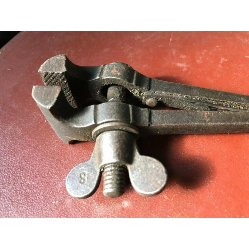 Small hand vice