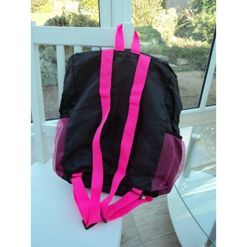 BACKPACK SPORTS BAG HIKING RUCKSACK / GYM BAG / CAMPING - BRAND NEW - FITNESS & GYM.