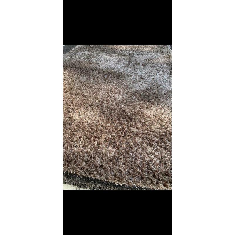 Indulgence Mink colour rug